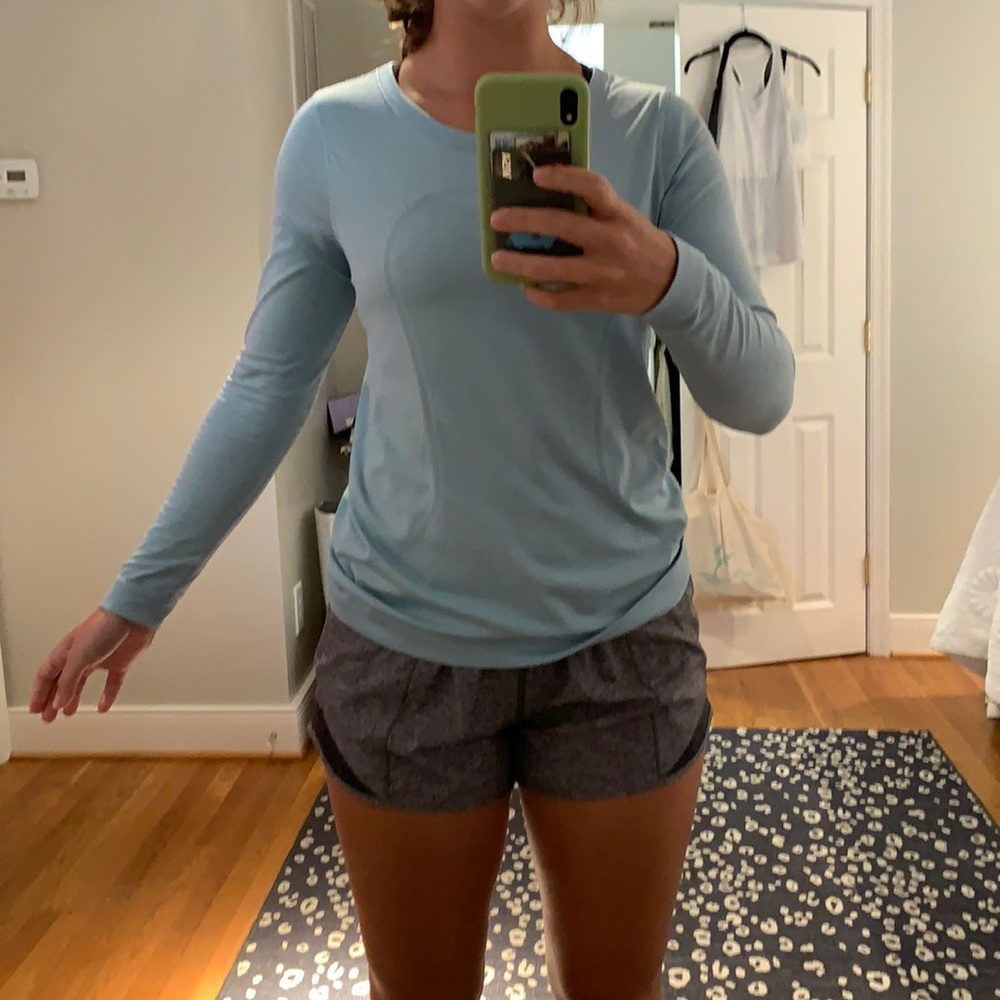 Lululemon Swiftly Tech Long Sleeve Race length